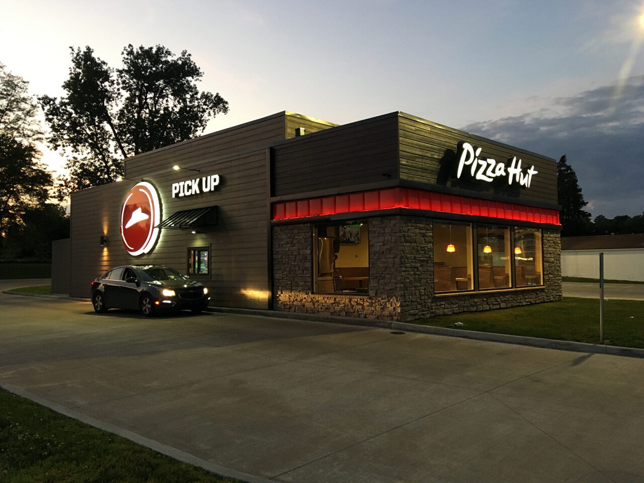 Pizza Hut on Lexington Avenue. - SJL, Inc.
